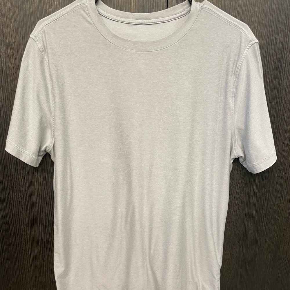 Vuori Strato Tech T-shirt (Platinum Heather) - M